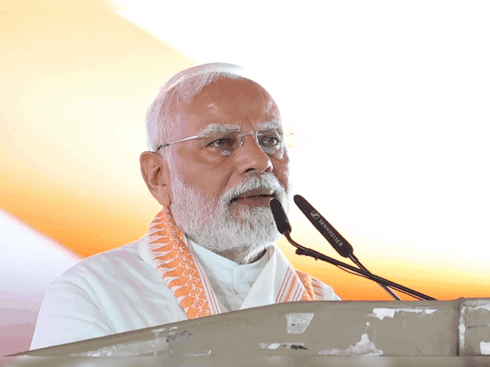 narendra modi degree case