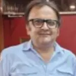 विवेक शुक्ला