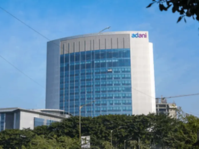 adani defame case, abhisar sharma, Raju Parulekar, Adani Group defamation complaints