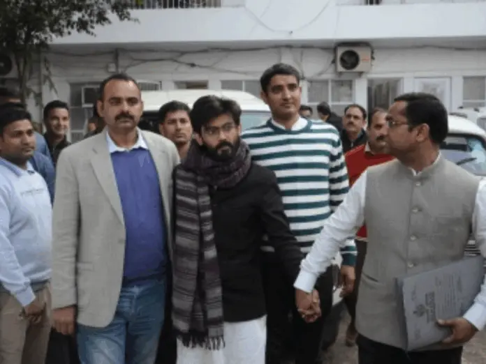 sharjeel imam moves to supreme court after delhi high court denied his bail, शरजील इमाम