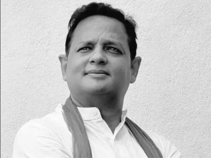 indore congress leader pravesh agrawal dies of suffocation after fire breaks