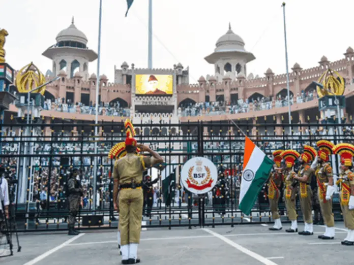 PAKISTAN DENIED 14 INDIAN PILGRIMAGE ENTRY SAYING YOU NOT SIKH, पाकिस्तान