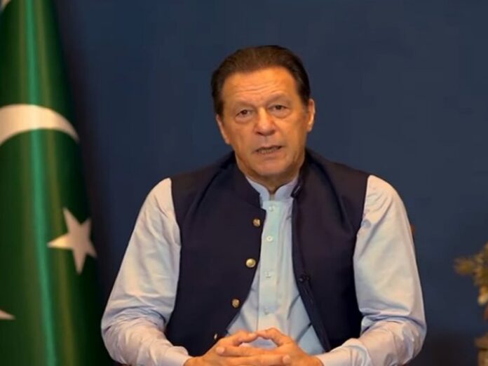 Imran Khan, Pakistan, Imran Khan Wife, Bushra Bibi, Imran Khan Corruption Case, इमरान खान, पाकिस्तान, इमरान खान की पत्नी, बुशरा बीबी, इमरान खान भ्रष्टाचार