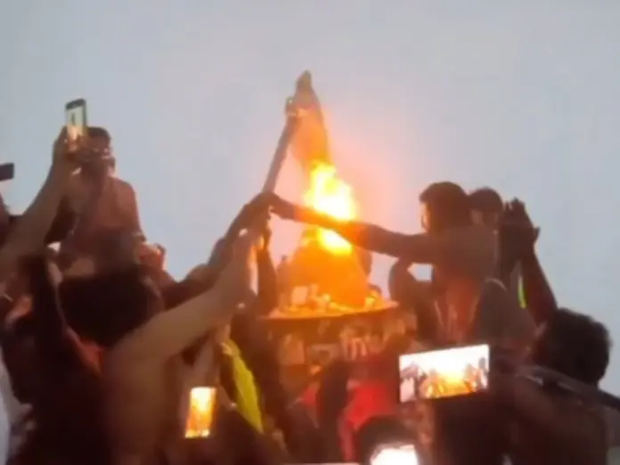 madras high court ask tamilnadu government on deepam row what is the problem, मद्रास हाई कोर्ट