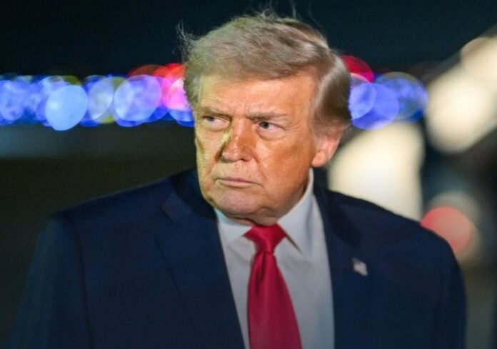 Trump threatens, Iran, Hormuz strait, होर्मुज, डोनाल्ड ट्र्ंप, ईरान,