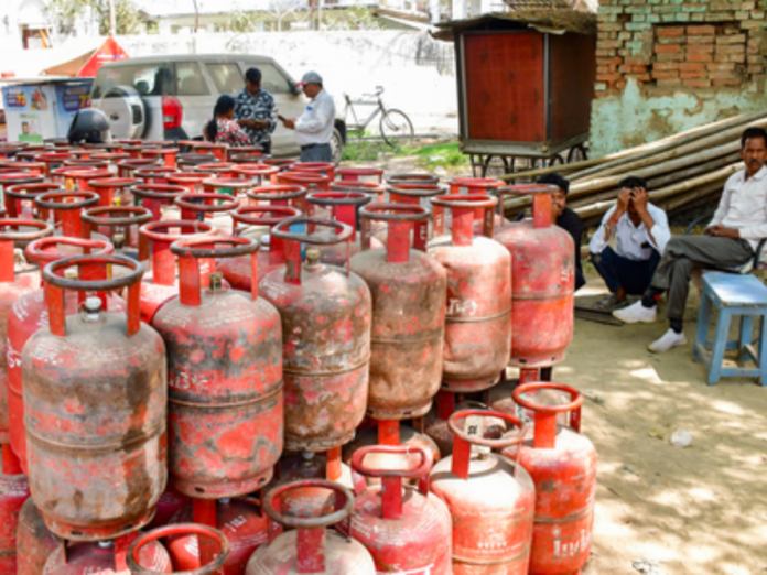 mha issues advisory to states uts regarding lpg supply amid middle east conflict, गृह मंत्रालय