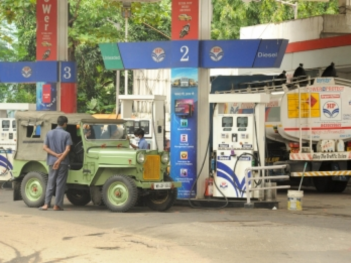 strait of hormuz closure how long can indians oil reserves 100 million barrels, जलडमरूमध्य