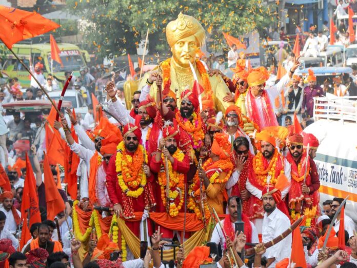 Jammu: Yuva Rajput Sabha Pays Tribute to Maharaja Hari Singh