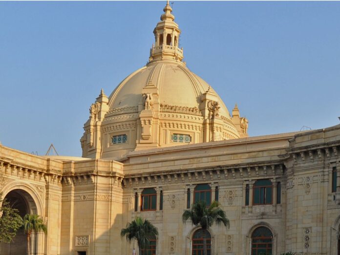 up vidhan bhawan recruitment 12th pass can apply, उत्तर प्रदेश विधान भवन