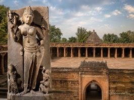 भोजशाला, माँ वाग्देवी, ब्रिटिश म्यूजियम में रखी वाग्देवी की प्रतिमा,