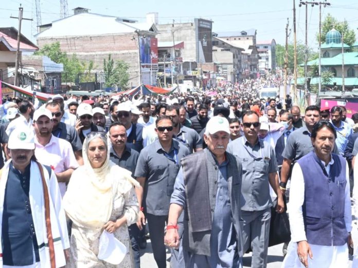 LG Manoj Sinha in Anantnag