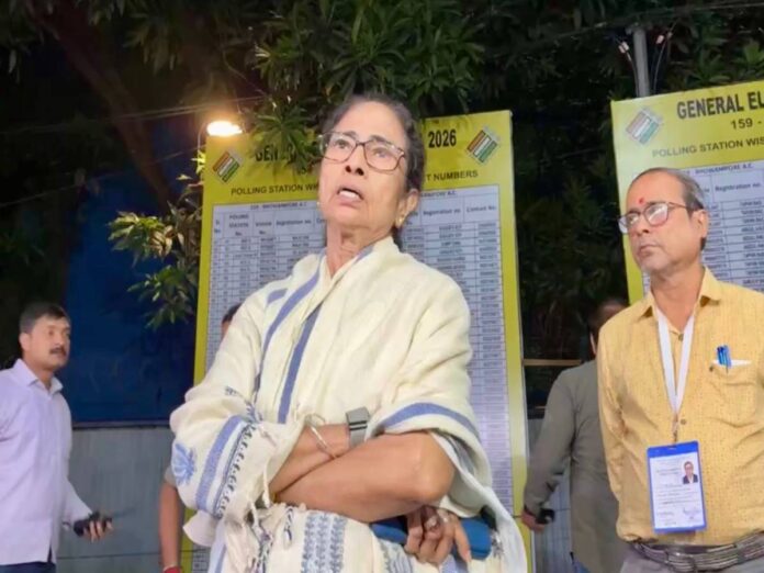 Kolkata: West Bengal Chief Minister and TMC supremo Mamata Banerjee speaks to the media outside the Bhabanipur strong room in Kolkata on Thursday night, April 30, 2026. (Photo: IANS)