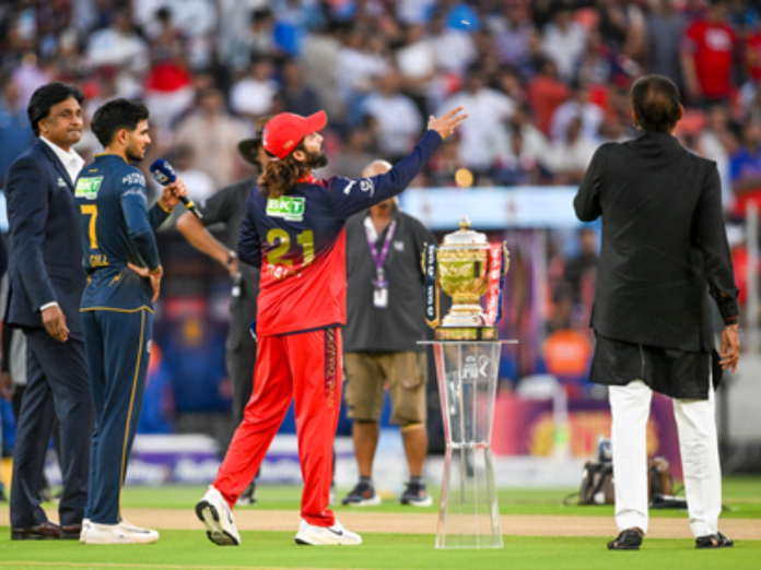 rcb won the toss and elected bowl first