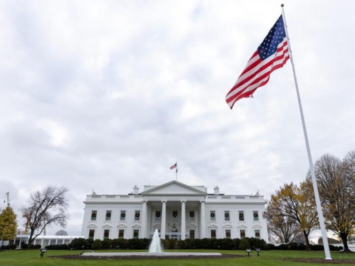 Firing at Washington Hilton Hote, Trump की Dinner Party में गोलीबारी,