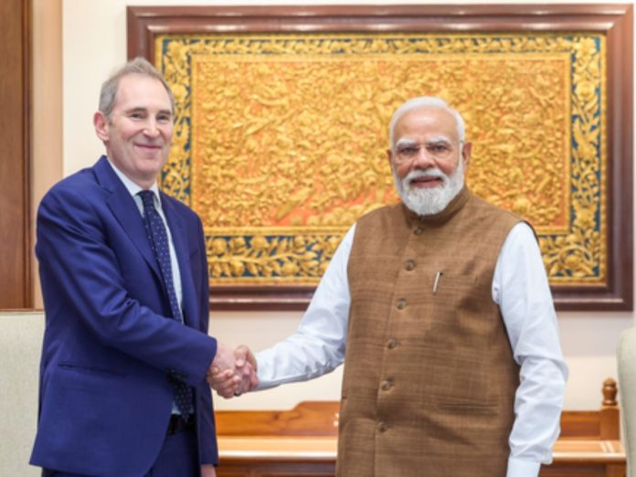 Amazon CEO andy-jassy meets PM Modi discusses 48 billion dollar investment in India by 2030, अमेजन
