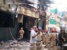 delhi fire, fir accident