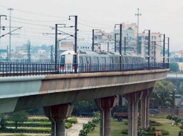 दिल्ली मेट्रो की सेवाएं बहाल, सभी स्टेशनों के एंट्री-एग्जिट गेट खोले गए delhi metro open,