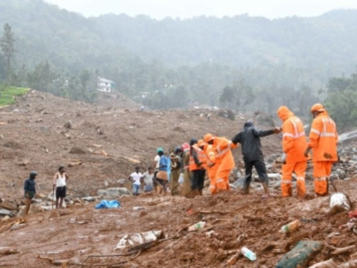 kerala-wayanad landslide near construction site four dead several injured, केरल, वायनाड