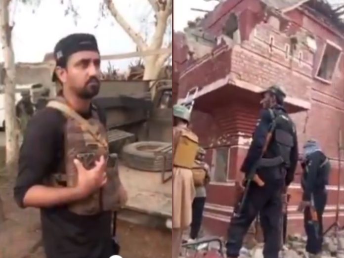 pakistan extremist attack in khaibarpakhtunkhwa 15 killed including policemen and force, पाकिस्तान