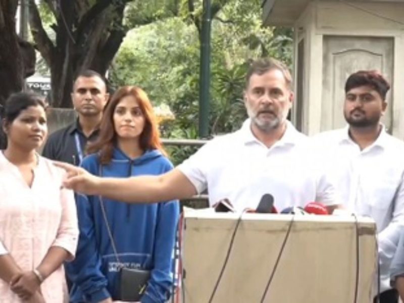 rahul gandhi press conference with some youth protestors, राहुल गांधी